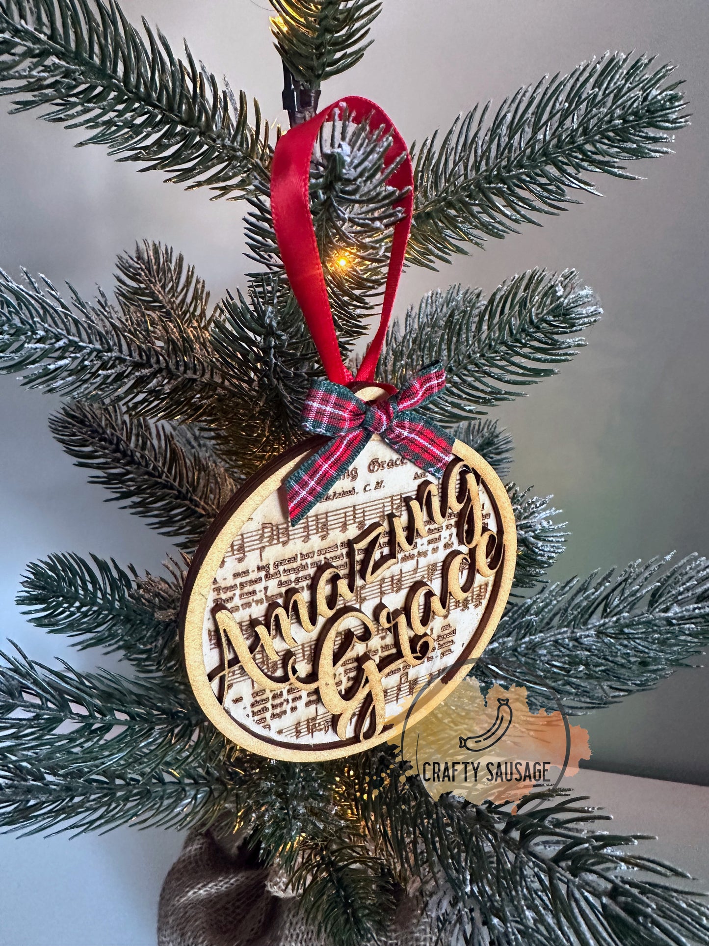 Amazing Grace Bauble – Layered Sheet Music & Lyrics Christmas Ornament – Inspirational Keepsake Gift