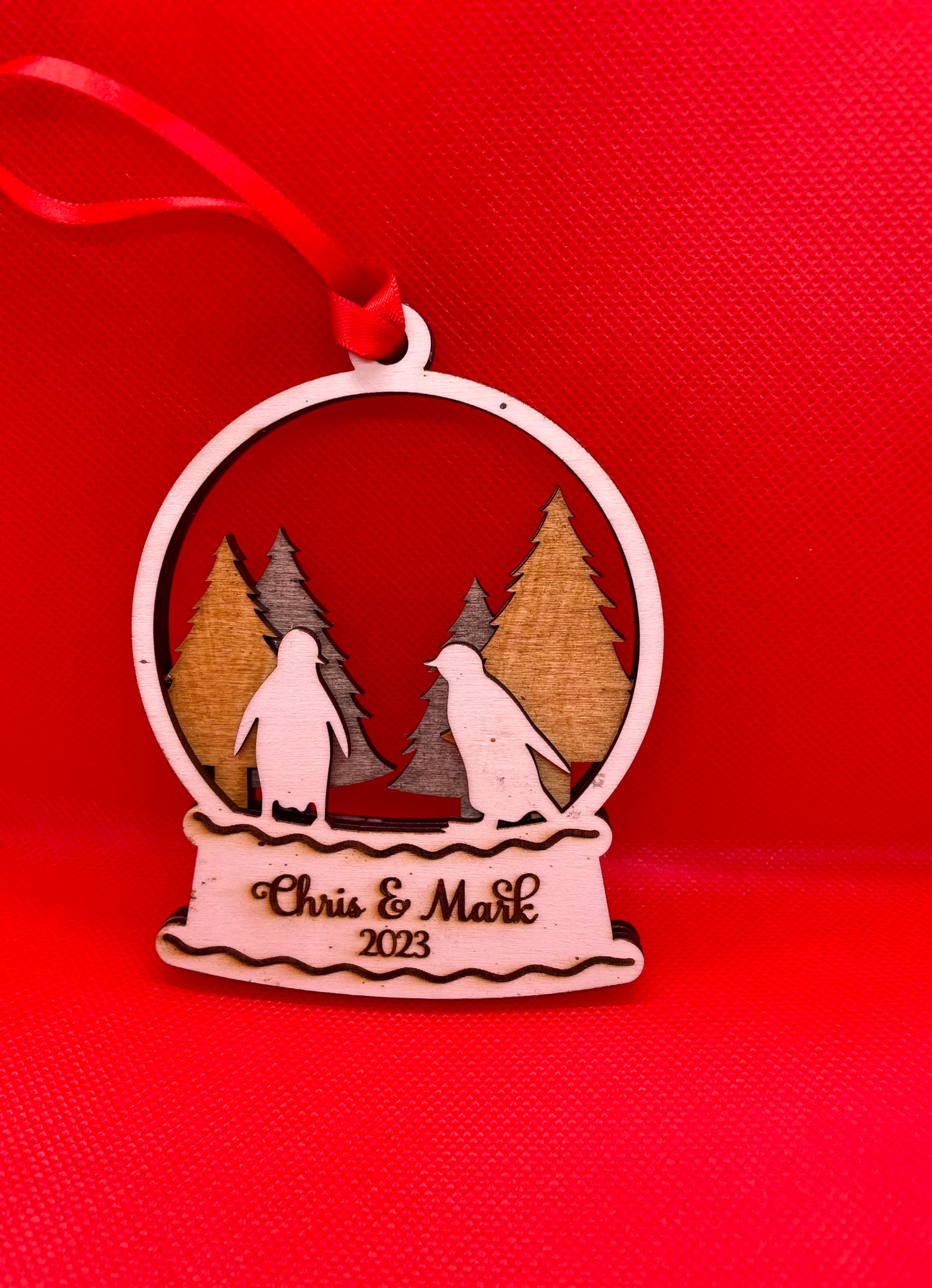Penguin Couple winter scene bauble - Triple layered Christmas decoration