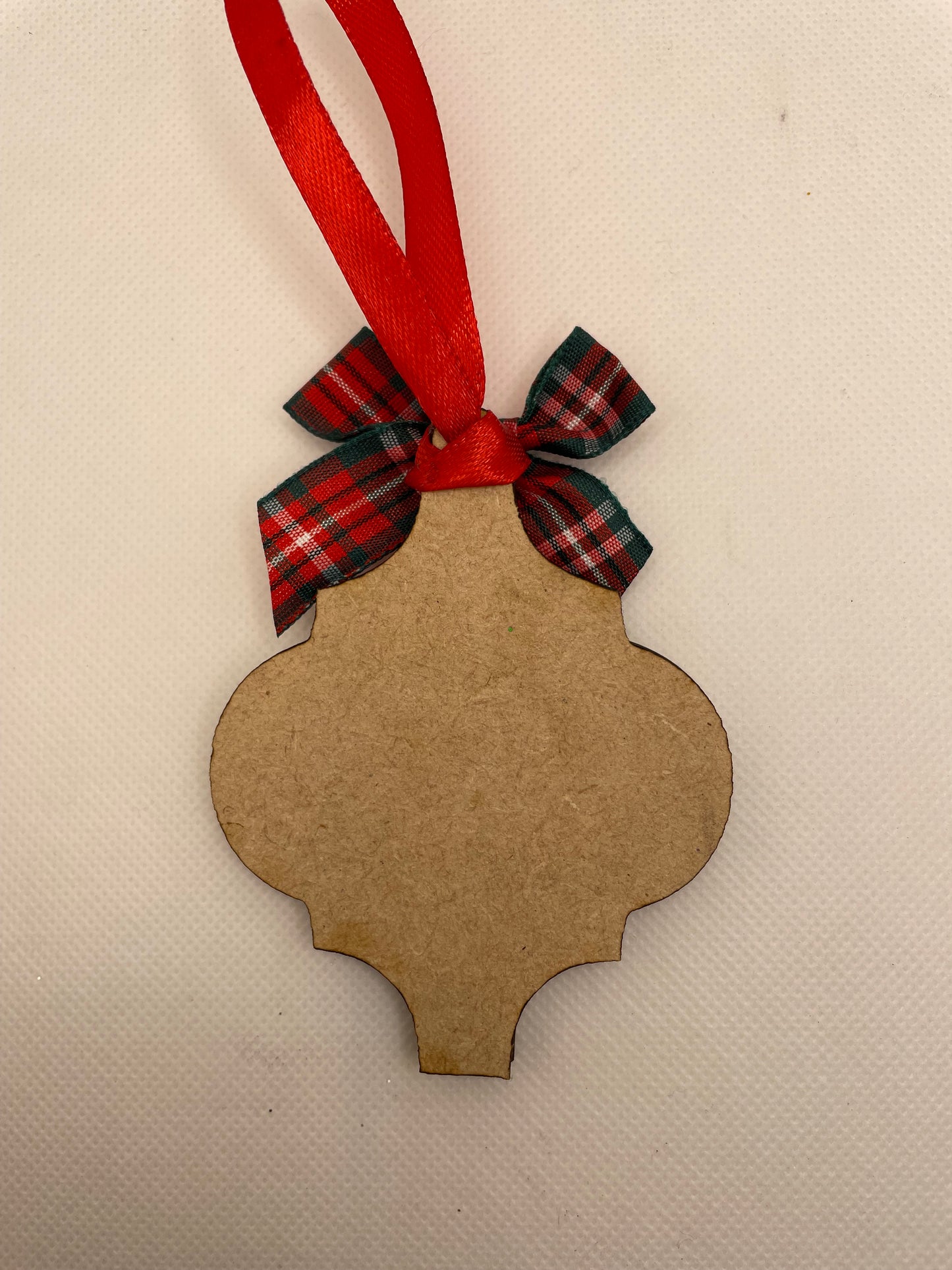 Arabesque Style Wooden Christmas Bauble