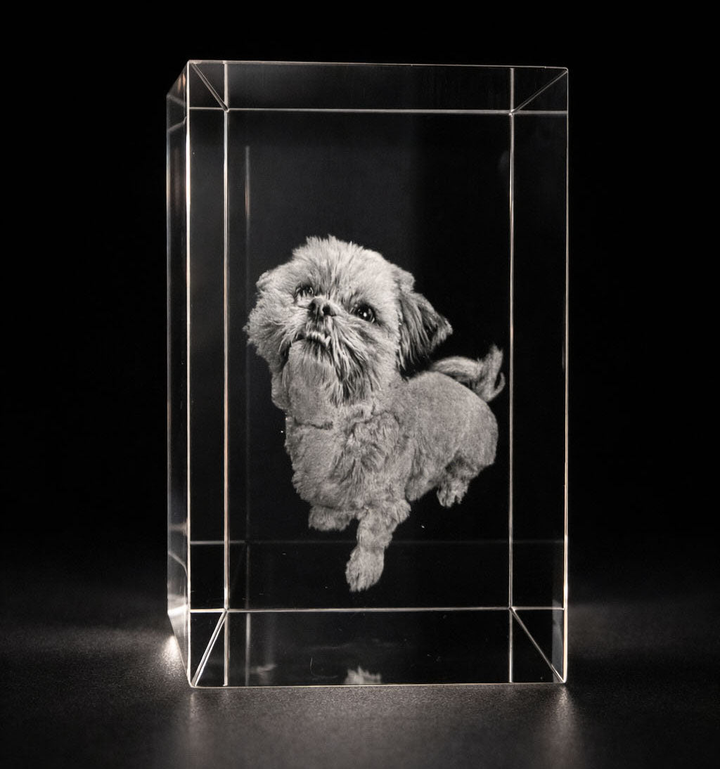 Personalised 3D Crystal K9 Glass Cube – Engraved Photo Keepsake